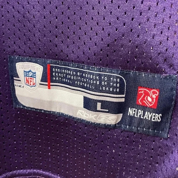 Adrian Peterson Minnesota  Vikings NFL Jersey - Picture 4 of 7